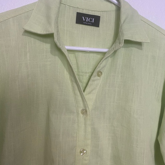 VICI Collection Cotton Linen
Button Up Shirt. - Picture 3 of 8